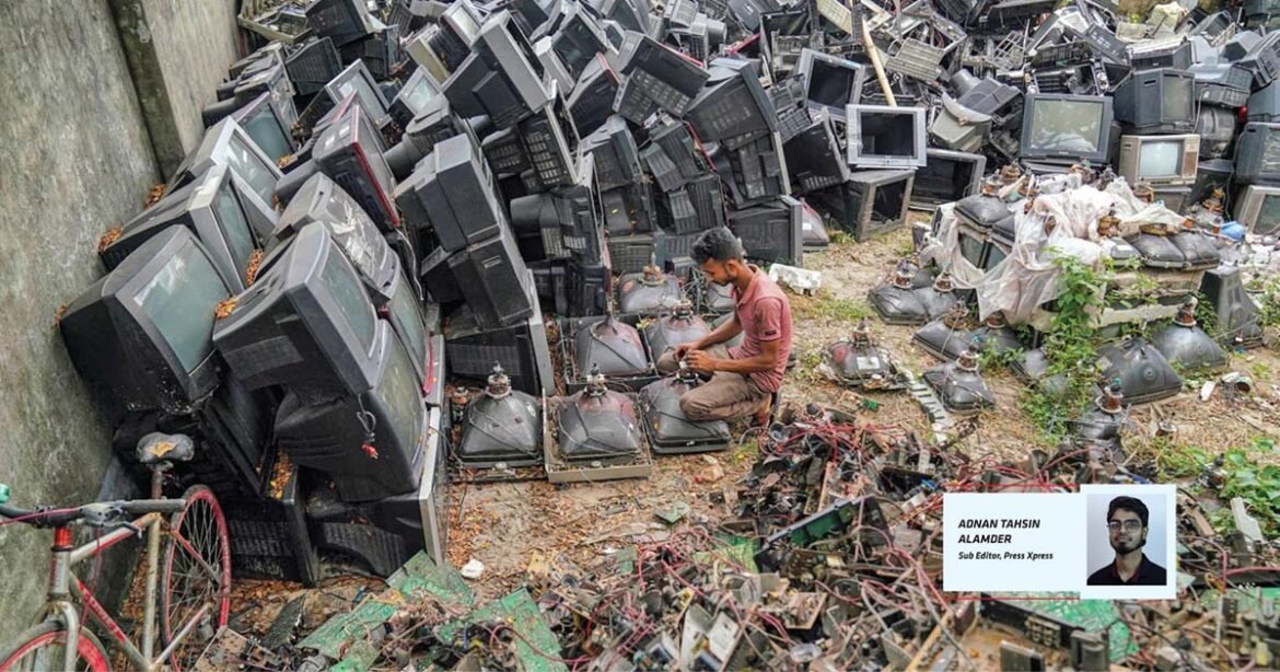 E-WASTE HOW TO DEAL WITH THIS FASTEST GROWING MENACE ON EARTH