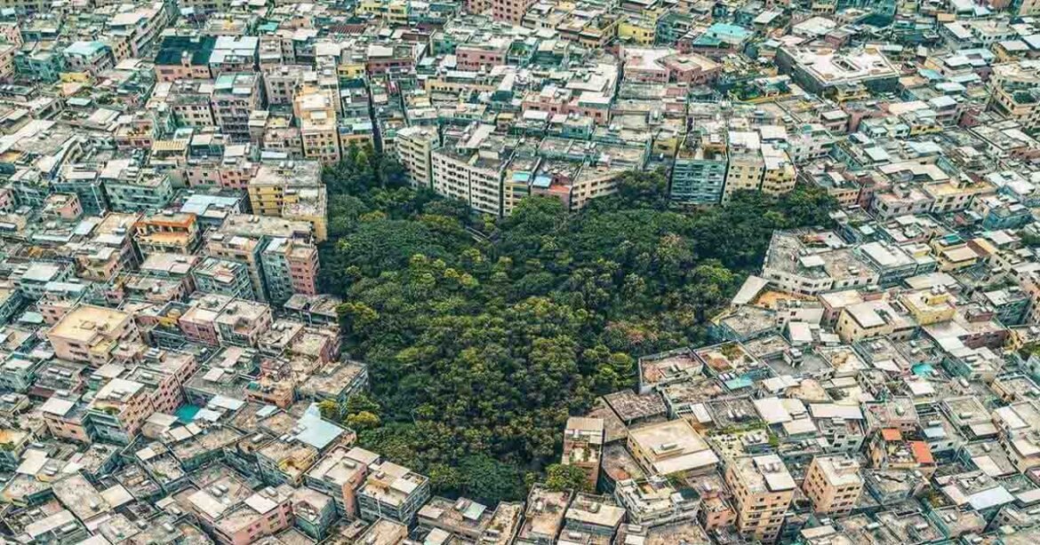 Livability of dhaka