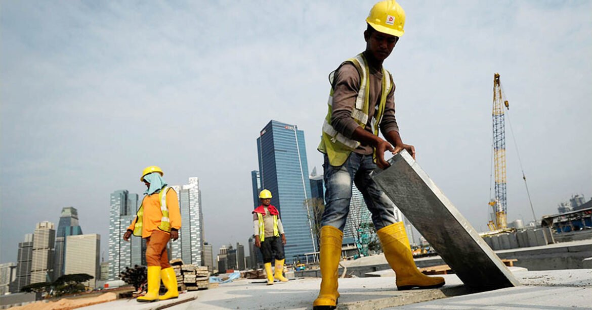 Malaysia's thriving labour market: Prospects and obstacles for Bangladeshi workers in talks