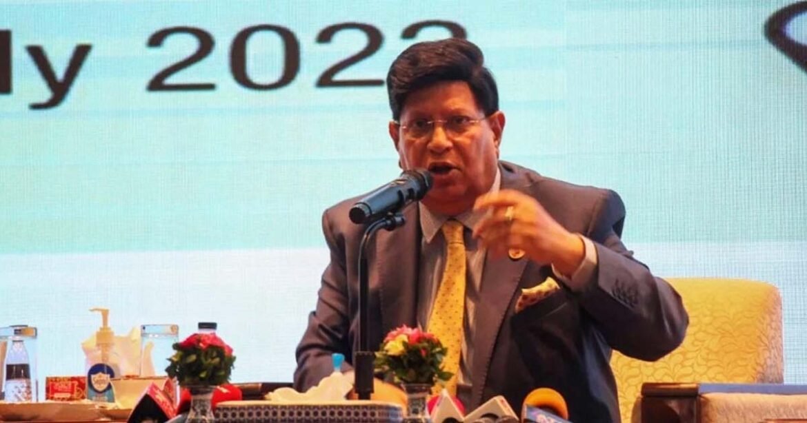 Foreign Minister concerned over international interference ahead of national election