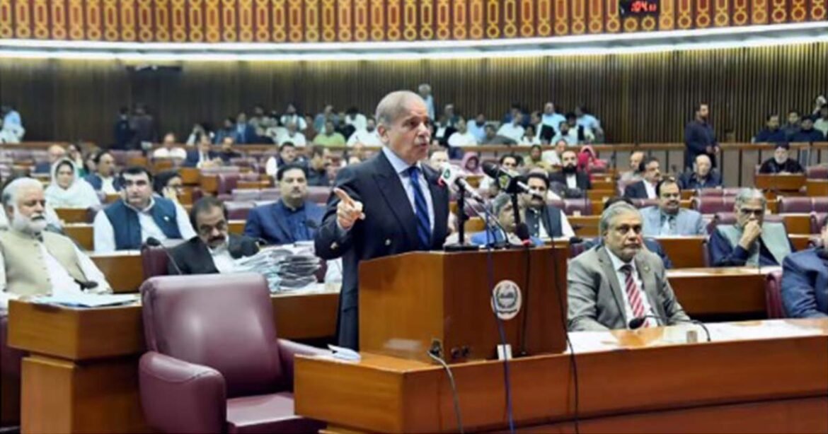 Pakistan Announces Dissolution of Parliament Before National Vote