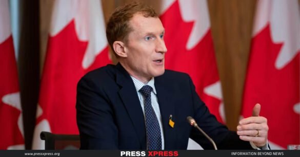 Canada’s Bold Vision: Welcoming 900,000 International Students in 2023!