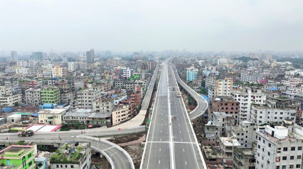 Revolutionizing Dhaka's Commute: Prime Minister Sheikh Hasina Unveils Dhaka Elevated Expressway