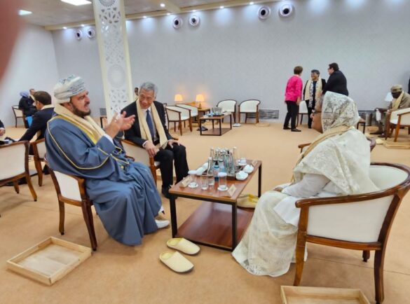 Sultan Haitham bin Tariq Al Said, the Prime Minister of Oman and Lee Hsien Loong, Prime Minister of Singapore engages in conversation with Prime Minister Sheikh Hasina.