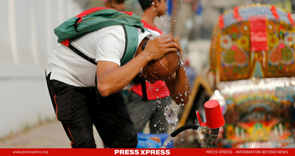 Bangladesh Under the Grip of 'Alarming' Heat Wave!